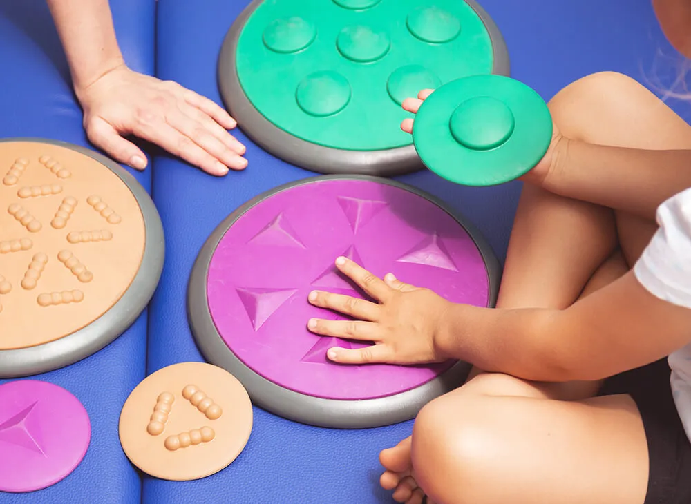 Заняття з сенсорної інтеграції для дітей у Рівному